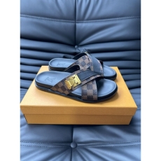 Louis Vuitton Slippers